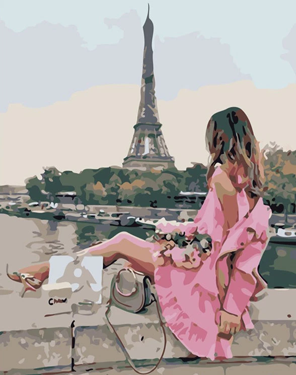 Beautiful girl love Paris